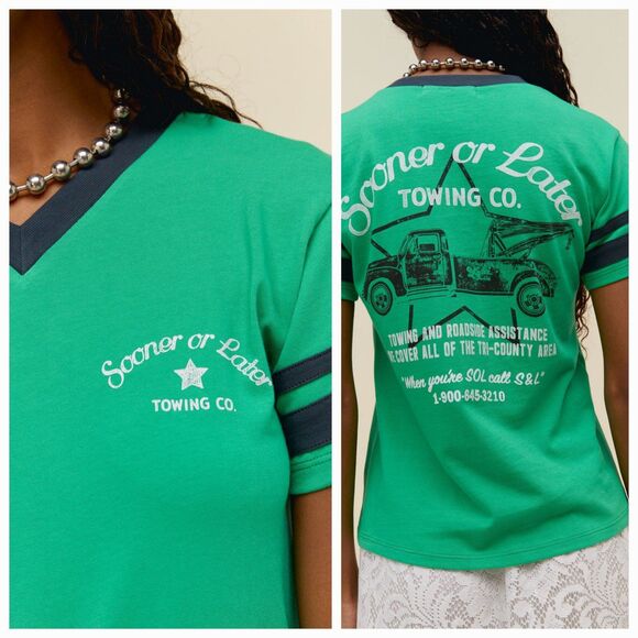 NWT Daydreamer Sporty V-Neck Tee